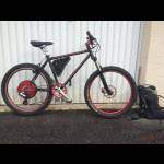 vtt electrique rouge.jpg